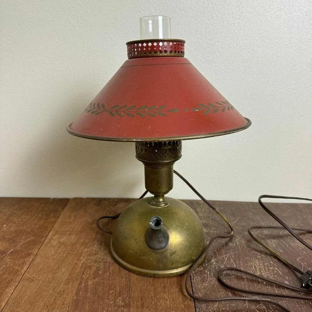 Vintage‎ Brass Tea Pot Kettle Red Metal Shade Table Accent Lamp Flicker Bulb